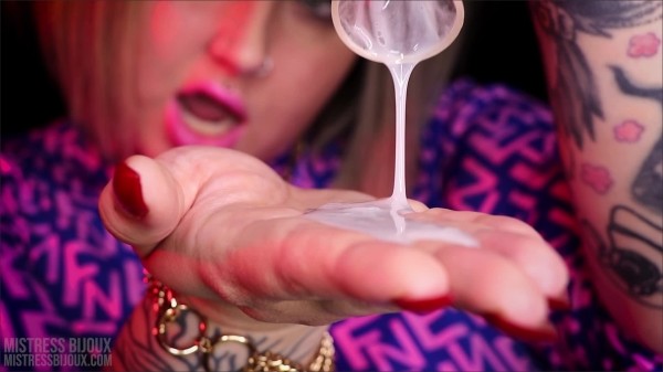 Dominatrix Bijoux - Condom Slurper