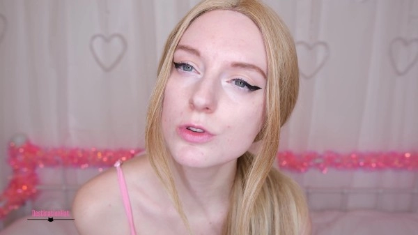 Destinationkat - Kiss While You Stroke