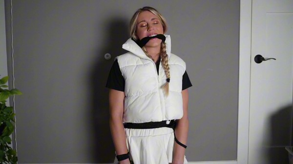 keeks 3005 - BDSM - Vest Bondage Part Two