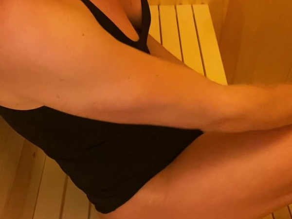 Jodislips - Public Sauna Playtime