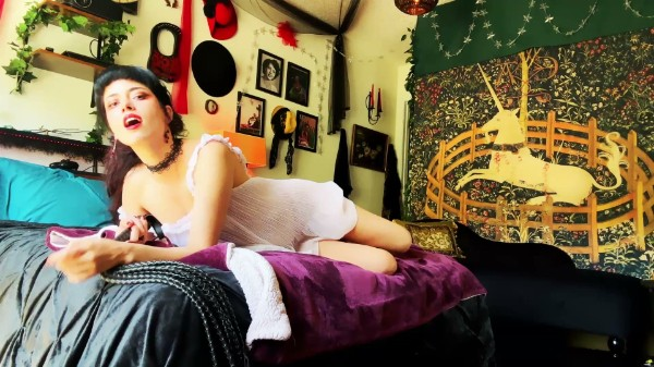 EnchantrixV - Your Muse and Your Keeper